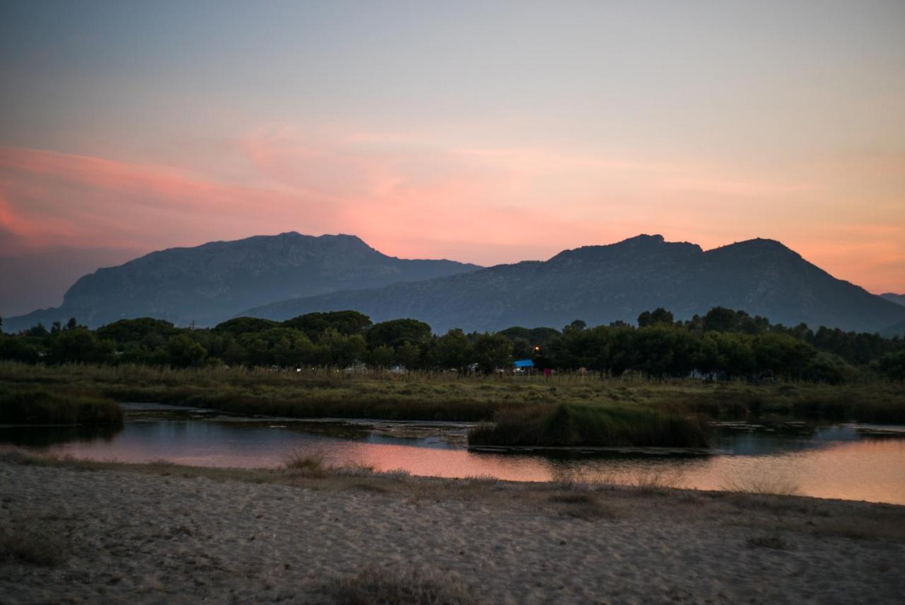 Camping Ermosa Посада Экстерьер фото